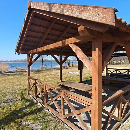 Klimatyczny Dom, Ryn Mazury Lawki