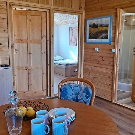 Klimatyczne Domy, Ryn Mazury Feriehus *